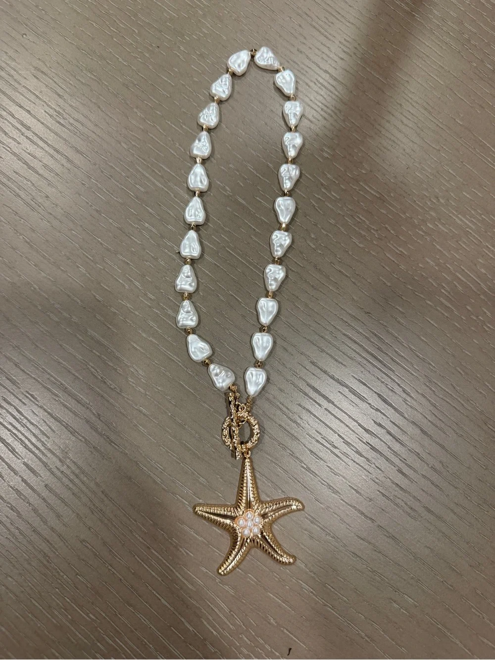 Gold Starfish & Pearl Statement Necklace – Coastal Vacation Jewelry